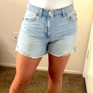 No Boundaries light color jeans high raise size Small